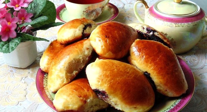 Пирожки с черникой