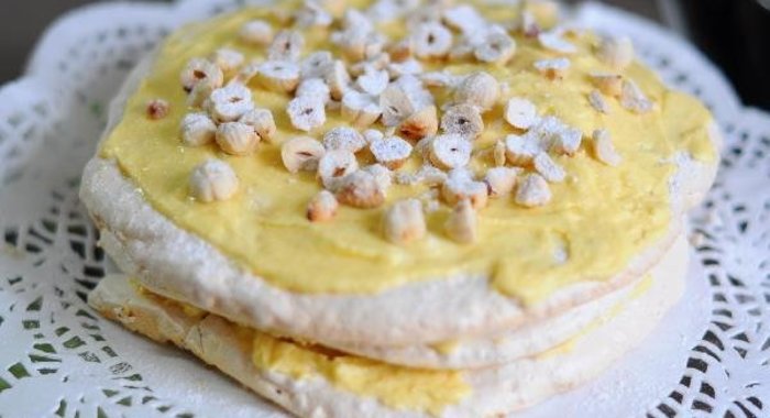 Торт с ореховой меренгой (Dacquoise)