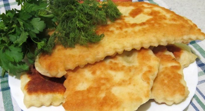 Паляница с яйцом и зеленью