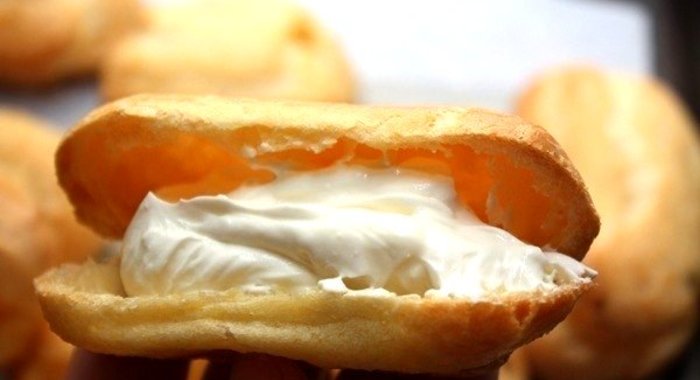 Белоснежный крем для заварных пирожных