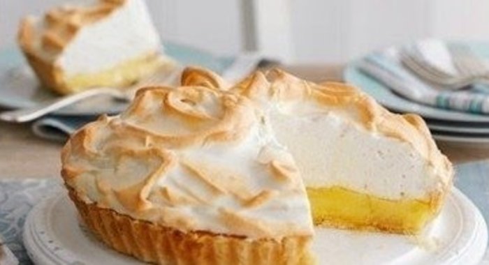 Лимонный тарт с меренгой