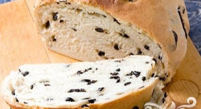 Хлеб с маслинами
