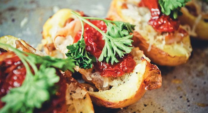 Блюдо в блюде: пицца в картофеле