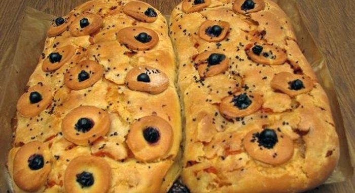 Вкусный пирог с тыквой и яблоком