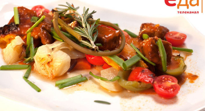 Рагу из говядины с овощами от телеканала «Еда»