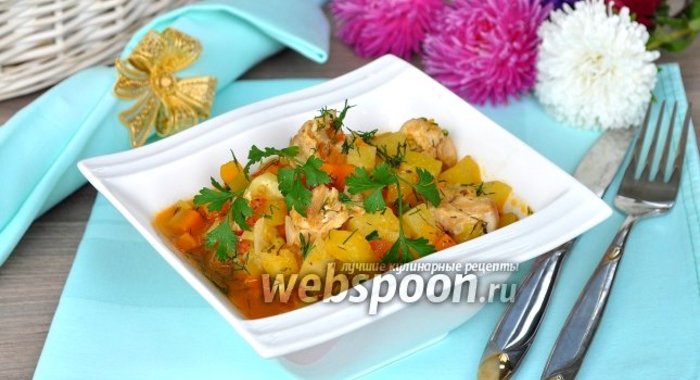 Овощное рагу с индейкой и патиссонами в мультиварке