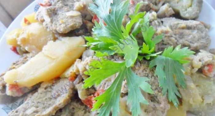 Казан котлеты в кастрюле