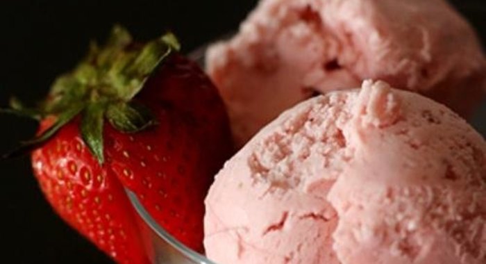 Клубничное мороженое Дайкири