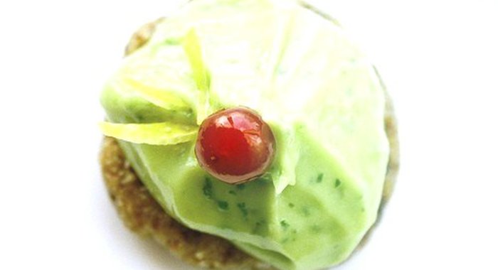 Десерт с мятно-лаймовым кремом