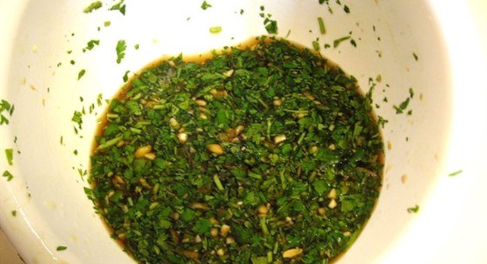 Соус из кинзы и имбиря к шашлыку