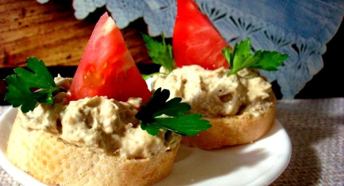 Паштет из бобов