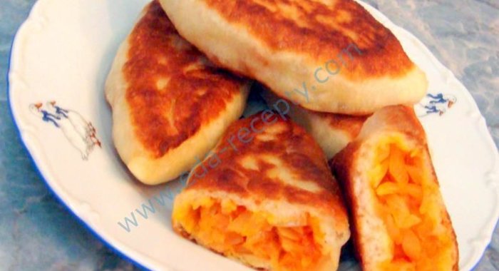 Постные жареные дрожжевые пирожки на сухих дрожжах за 15 минут