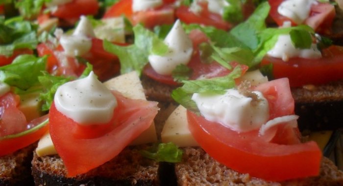 Канапе Пикантные