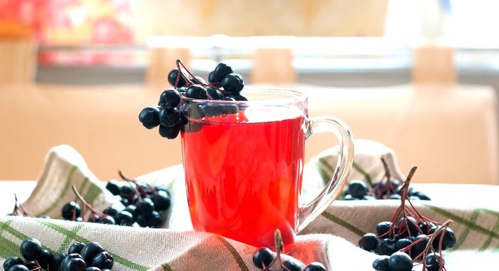 Компот из черноплодной рябины