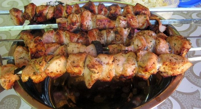 Шашлык из курицы с лимоном