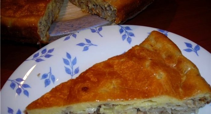 Заливной пирог с сайрой и рисом