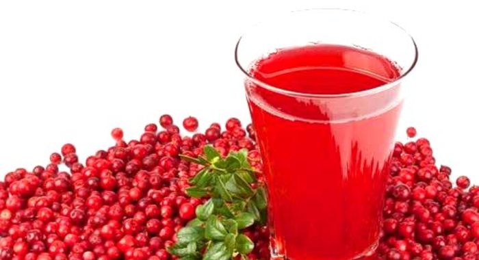 Компот из брусники и яблок