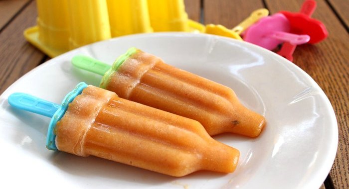 Персиковое мороженое с корицей