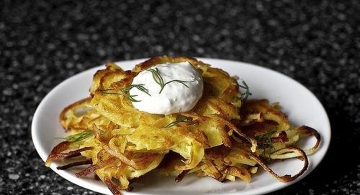 Оладьи из картофеля и пастернака