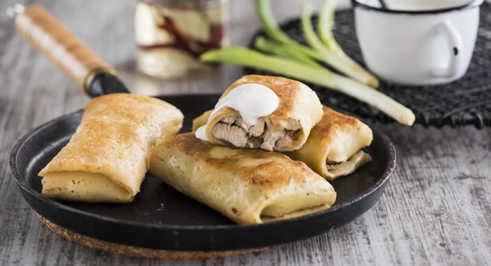 Блины с курицей и грибами