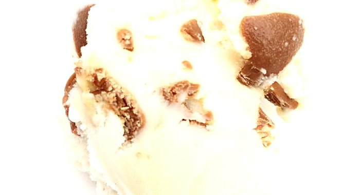 Мороженое с солодовым молоком и конфетами Maltesers