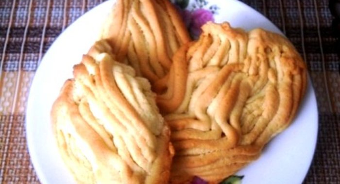 Печенье через мясорубку со сметаной