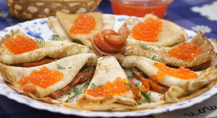 Блины с сёмгой и икрой