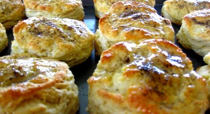 Сливочное печенье с перцем