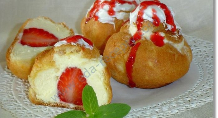 Заварные пирожные с творожным кремом