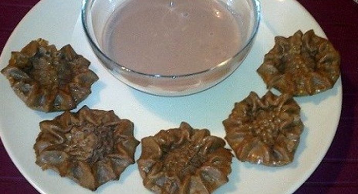 Бисквитное печенье «МусКо» к соусу сабайон с виноградным соком