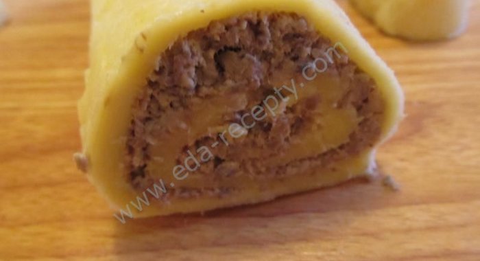 Рулет с грибами и сыром курицей