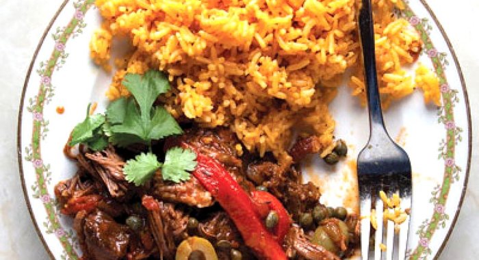 Кубинская тушенная говядина Ропа вьеха (Ropa Vieja)