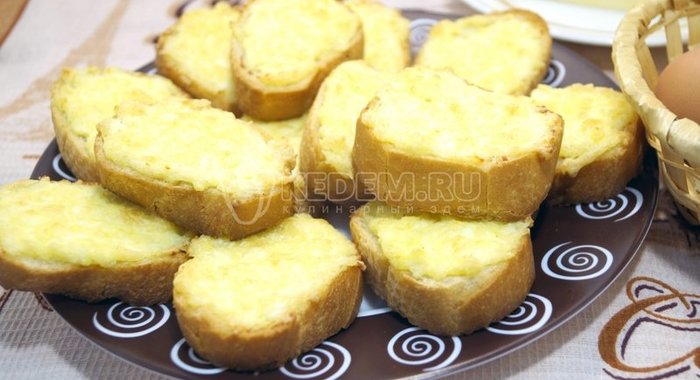 Бутерброды с сыром в духовке