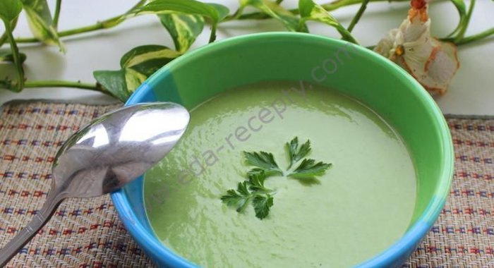 Суп пюре из брокколи со сливками