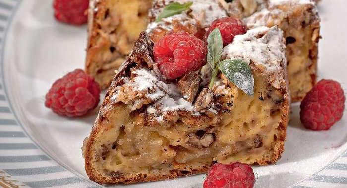 Банановый кекс с орехами