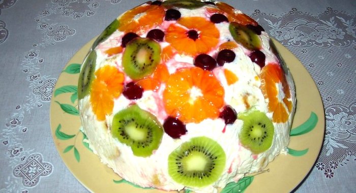 Фруктово - сметанный торт