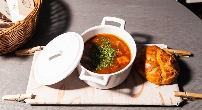 Запеканка с цветной капустой и ветчиной