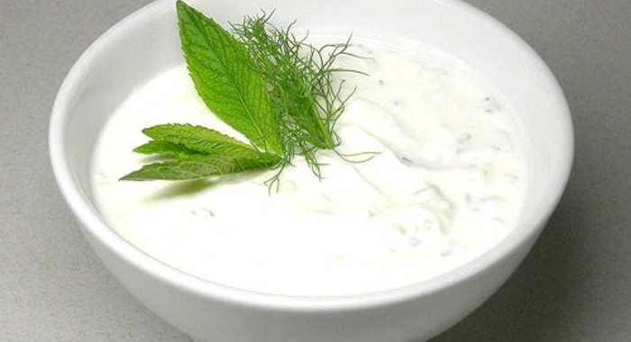 Дзадзики с паприкой