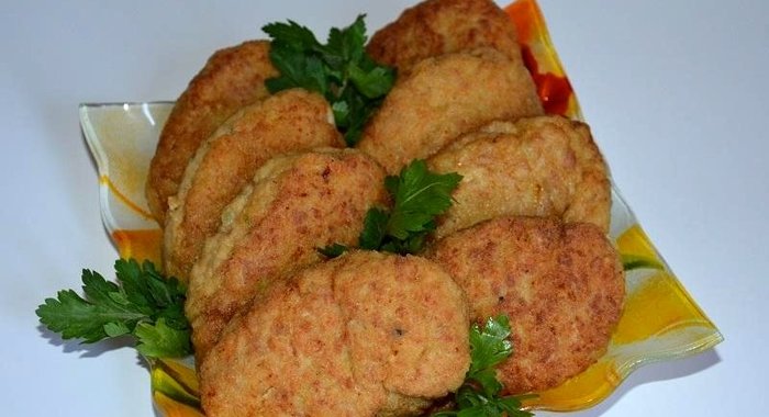 Куриные котлеты с геркулесом