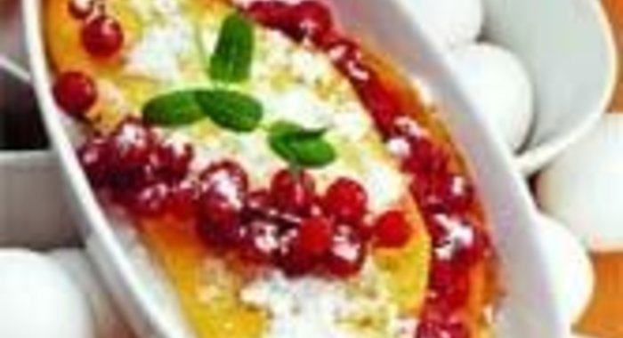 Омлет-суфле со смородиной