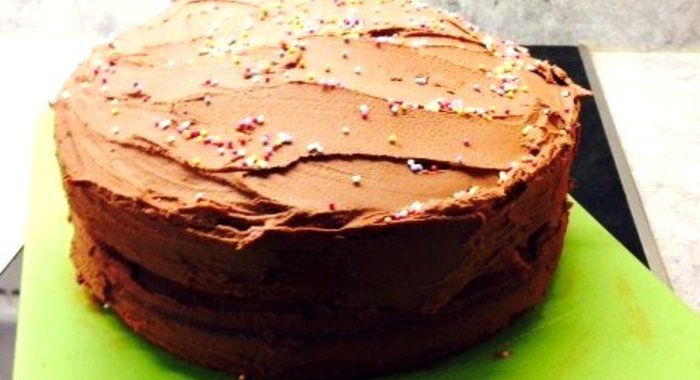 Tорт с шоколадно-сметанным кремом