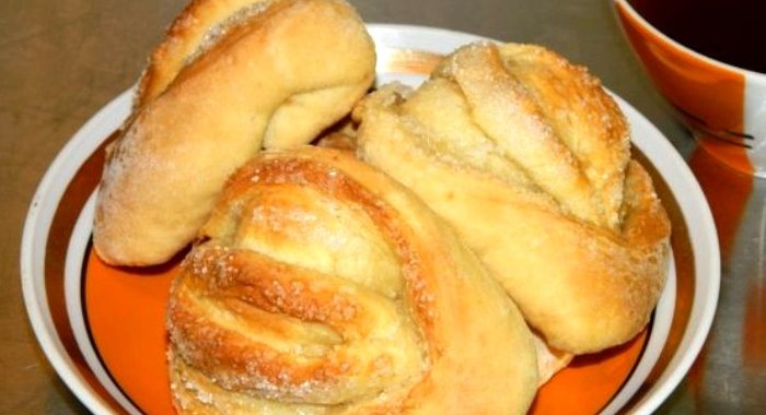 Булочки на молоке без дрожжей