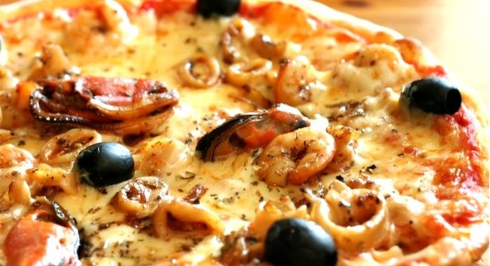 Пицца в микроволновке с грилем