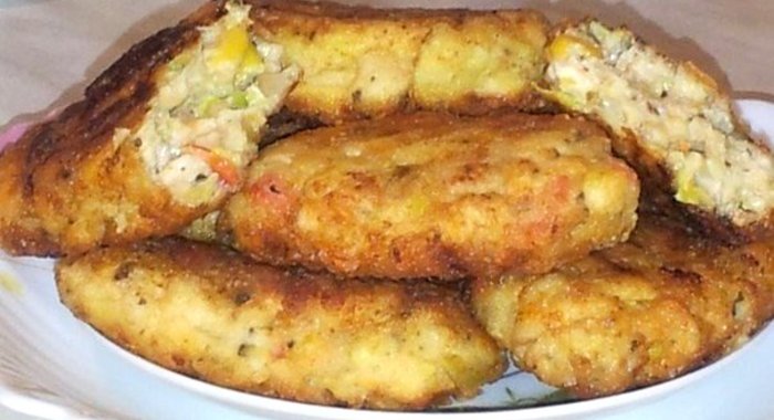 Нежнейшие котлеты по‑гавайски с кукурузой