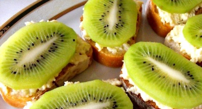 Бутерброды с киви