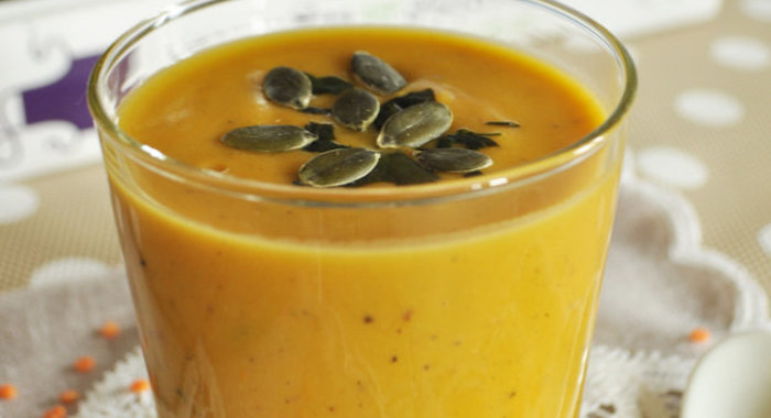 Суп-пюре с тыквой сквош и чечевицей