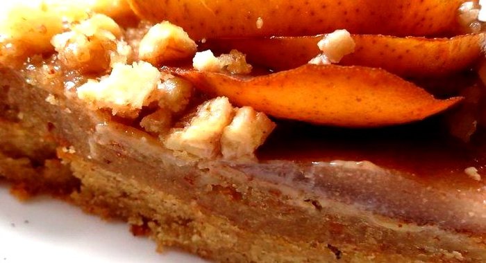 Миндальный тaрт с кремом и грушами