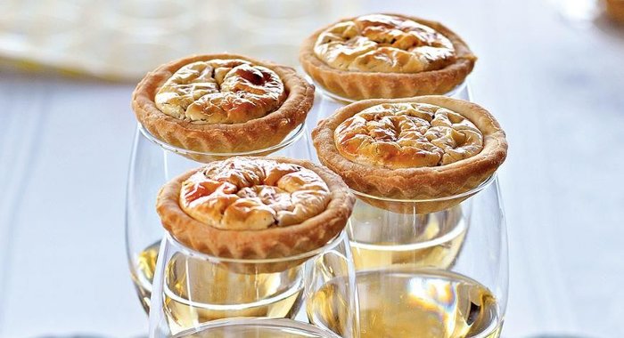 Мини-запеканки из козьего сыра