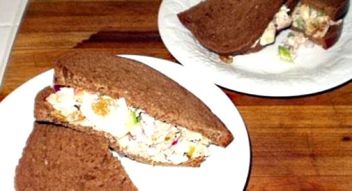 Изысканный бутерброд с тунцом