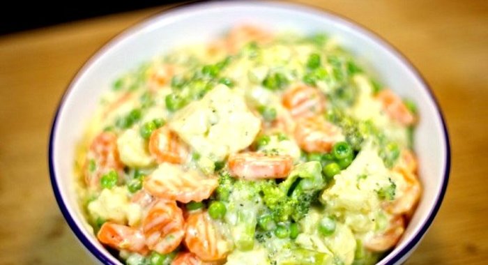 Овощи под сливочным соусом